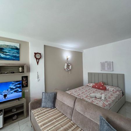 Beach Studio Durres Seaview Экстерьер фото